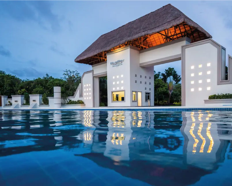 Hotel Bluebay Grand Esmeralda