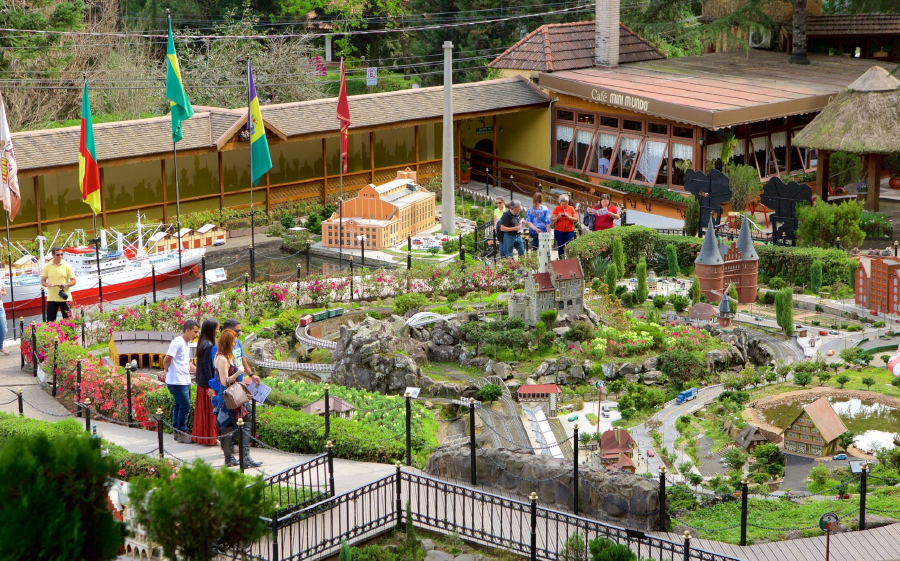 Palatinos